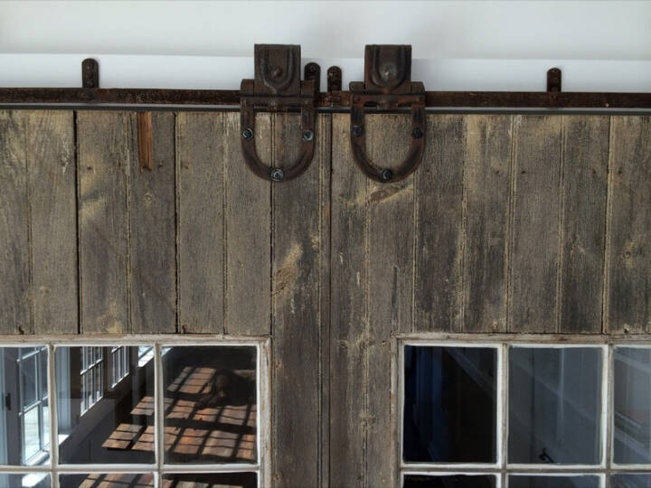 real antique wood barn doors detail 10